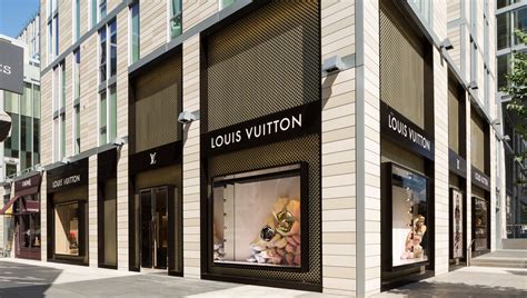 louis vuitton city center|louis vuitton washington dc citycenter.